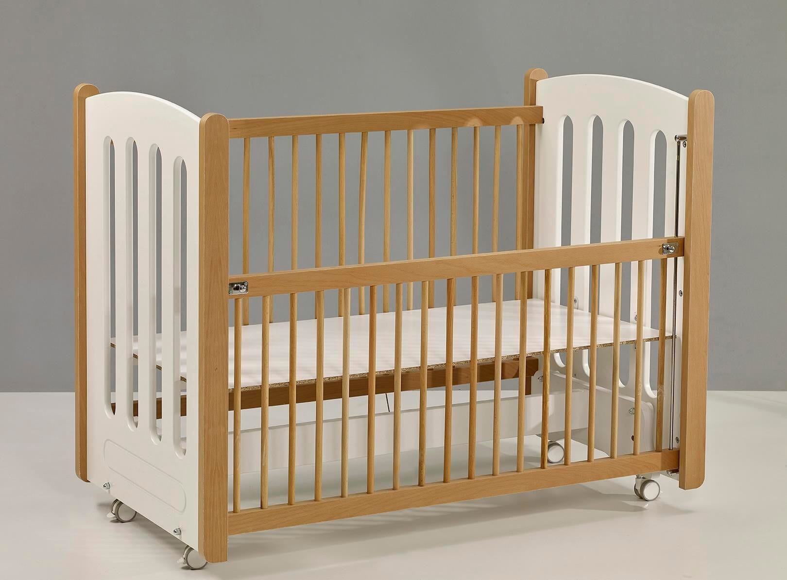 Mia Natural Wood Cradle furniture Meltem Kids