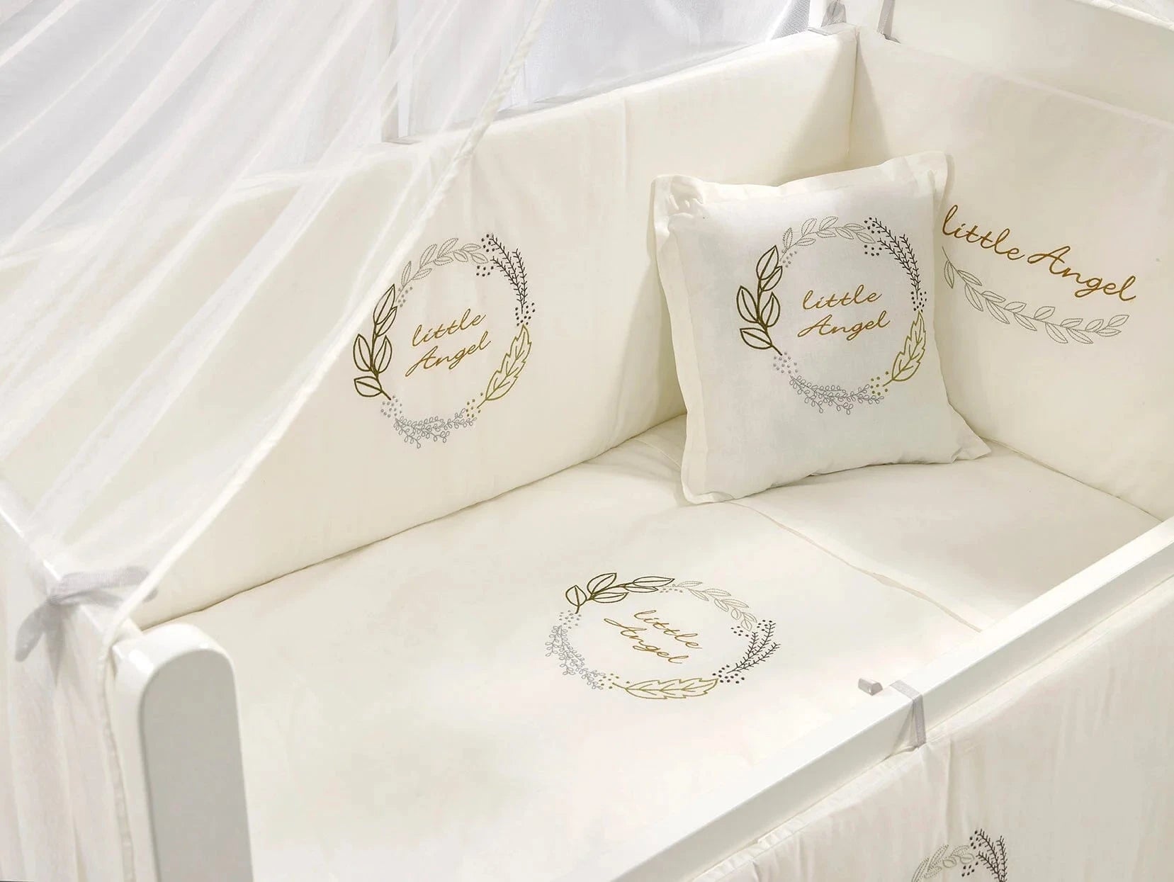 سرير ميا الذكي القابل للتحويل 3 في 1 مع فراش أوف وايت furniture Meltem Smart 