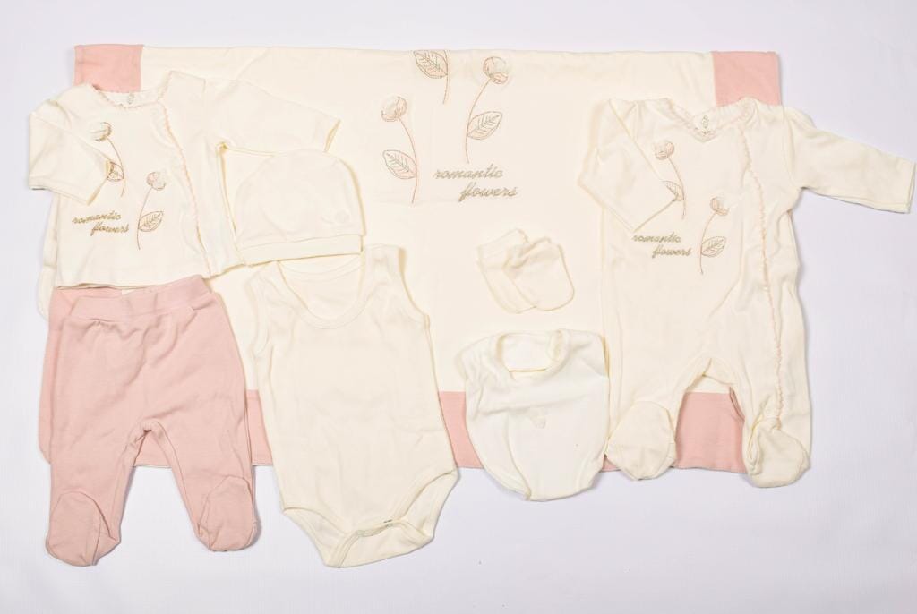 10 Piece Baby Girl Gift Set newborn CASSIOPE 